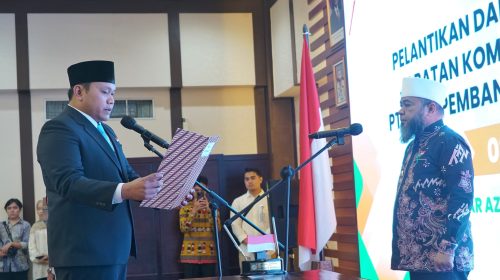 Gubernur Helmi Hasan Lantik Andaru Pranata sebagai Komisaris Bank Bengkulu