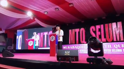 Pembukaan Musabaqah Tilawatil Quran ke XXXVII Tingkat Provinsi Bengkulu. Masyarakat padati kawasan Masjid Agung Baitul Falihin Kota Tais